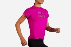 Brooks Women's Distance Graphic Short Sleeve (221469) -Run Style Shop 221469 611 MV Distance Graphic Short Sleeve
