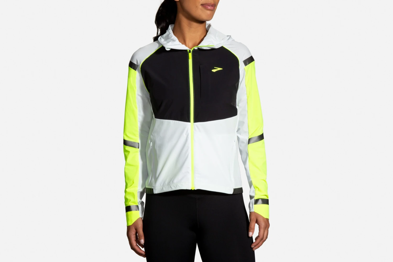 Brooks Women's Carbonite Jacket - Icy Grey/Black/Nightlife (221493030) 1 Brooks Women's Carbonite Jacket - Icy Grey/Black/Nightlife (221493030)