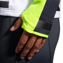 Brooks Women's Run Visible Thermal Hoodie - White/Asphalt/Nightlife (221559134) 12 Brooks Women's Run Visible Thermal Hoodie - White/Asphalt/Nightlife (221559134) -Run Style Shop 221559 134 D3 Run Visible Thermal Hoodie