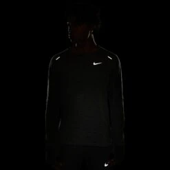 Nike Men's Sphere Long Sleeve (CU6083) -Run Style Shop CU6083 068 PHSFM200 JPG HEI 875 WID 875