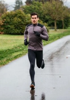 Sugoi Men's Titan Core Zip - Dark Charcoal Origin (U607020M3SD) -Run Style Shop SU 18F U607020M3SD LF1 TitanCoreZip x600 40699c2a 2f82 4a64 972a c28892090056