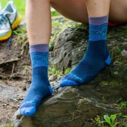 Darn Tough Women's Glide Micro Crew - Midnight (1058-MIDNIGHT) -Run Style Shop abjy18kenb1yt4zmd1ud 1800x1800 ca7fdd54 184f 4df2 b508 f313aefe5d2d