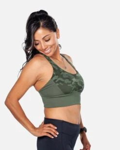 Handful Women's Gametime Sports Bra - (175) -Run Style Shop ezgif.com gif maker 2 9d3946fb 3bf7 4ea9 a482 d61b1ef8416a